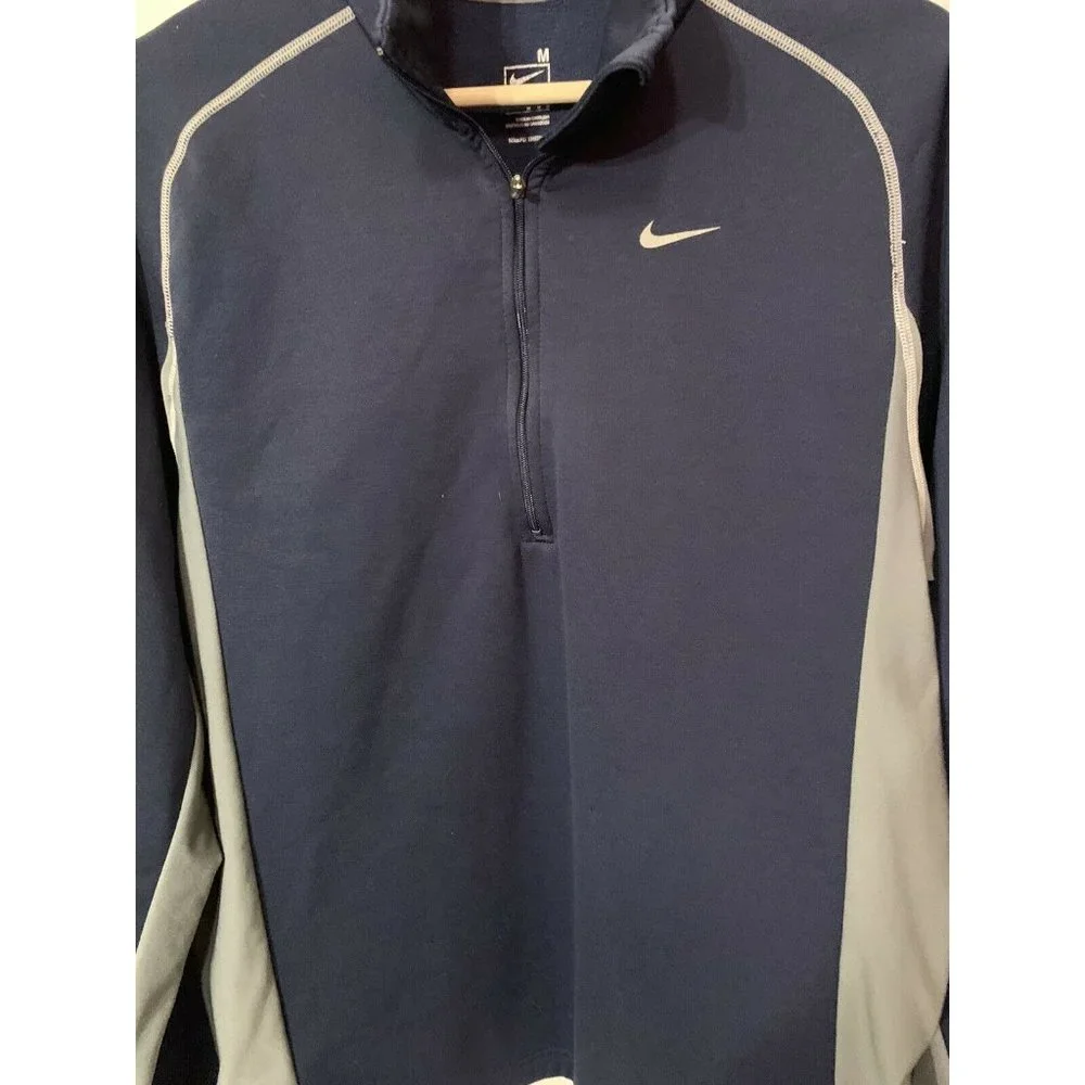 Nike Men's Sz M Nike-Fit Therma Blue Long Sleeve 1/4 Zip‎ Pullover